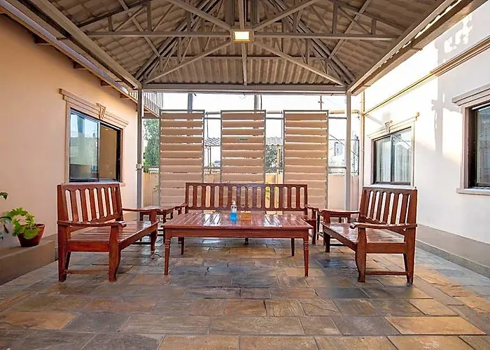Hotel Sarovar Residency Service 3*