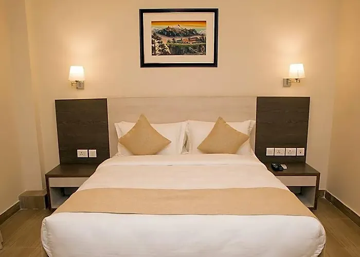 Hotel Sarovar Residency Service 3*